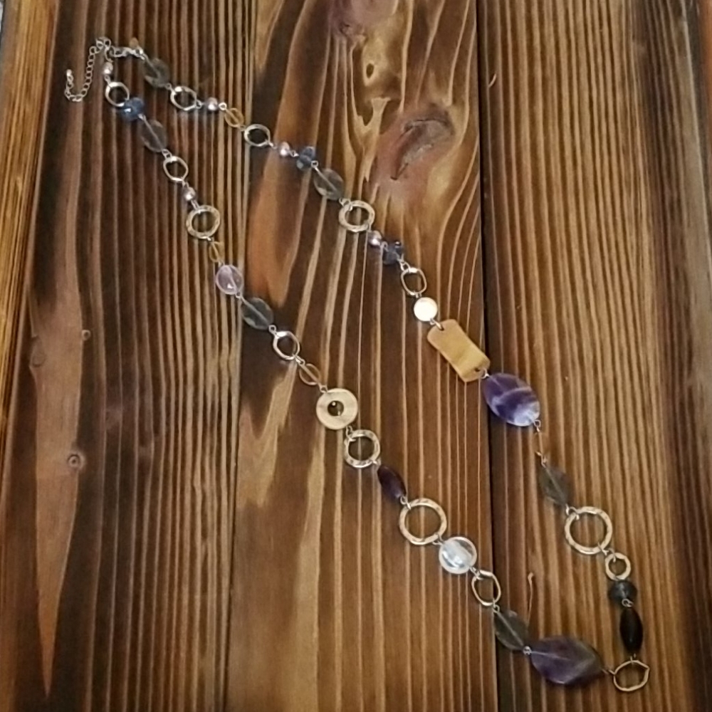 Lia Sophia long chain
